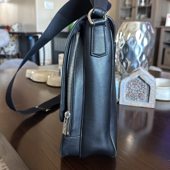 Coach Black Solid Leather Messenger Crossbody Adjustable Strap Shoulder Bag - Picture 4 of 12